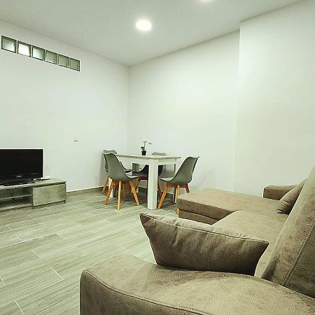 Apartamentos La Hormiguita Malaga Luaran gambar